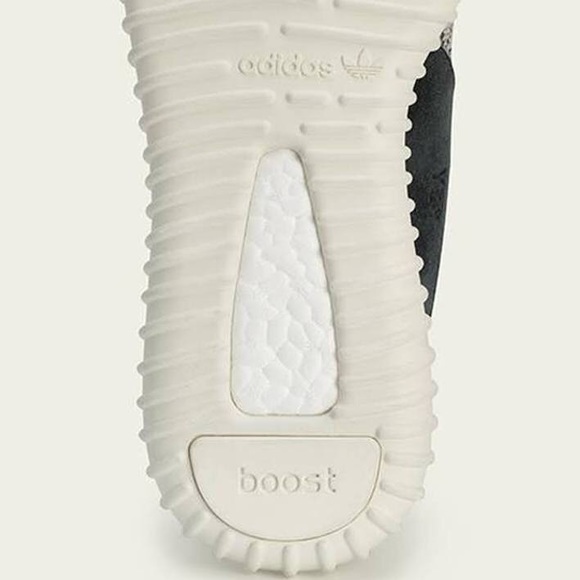 Yeezy Boost Turtle Dove 350. - Picture 5 of 6